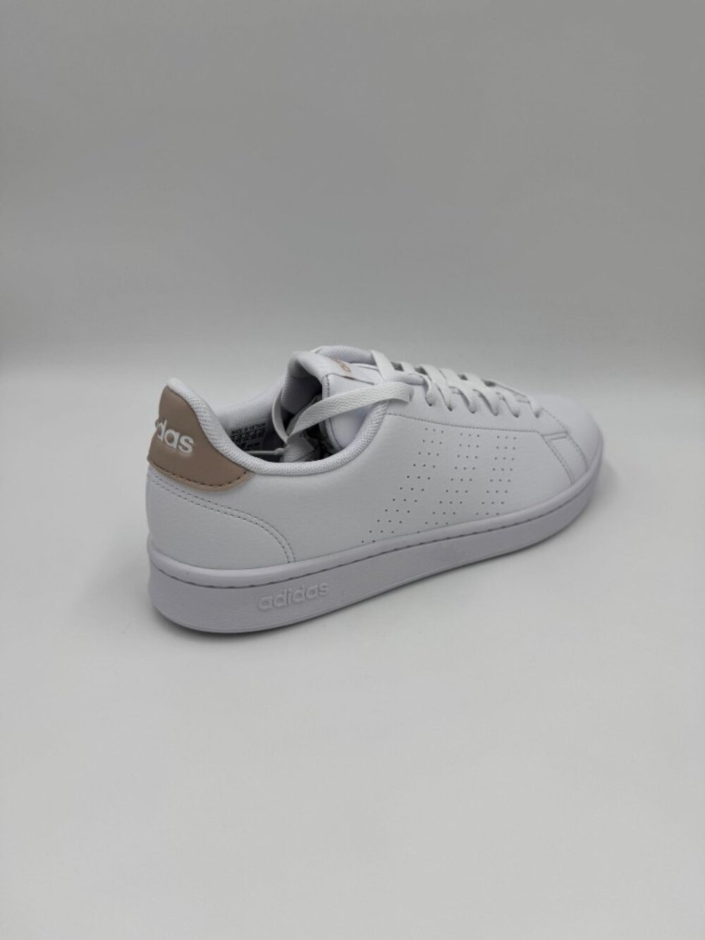adidas Advantage White Womens Shoes - Picture 7 of 8